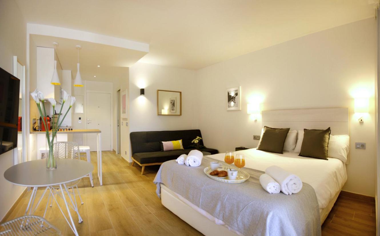 בנאלמדנה Apartamentos Holidays Benalbeach מראה חיצוני תמונה